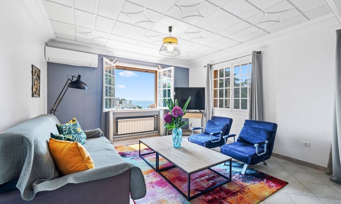 Menton Apartment | L'Escale de Beauvallon - Appt vue mer