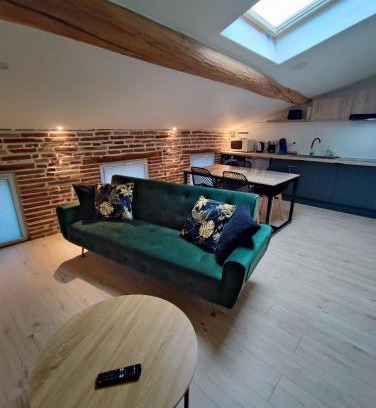 Grisolles Apartment | L'Escale