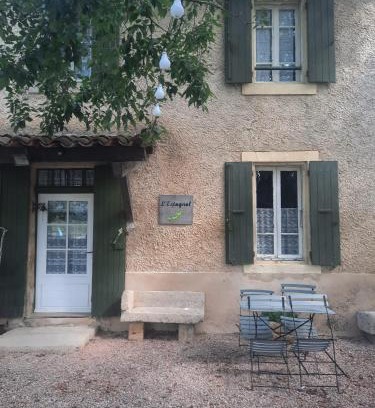 Ansouis Bed & Breakfast | l'Estagnol