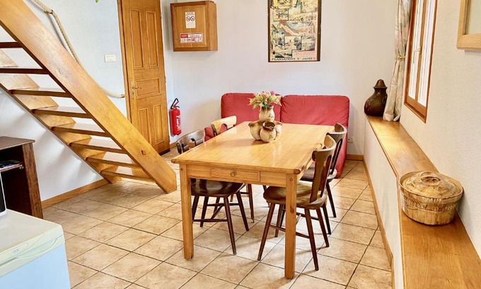 Russ House | L'estaminet De La Vallée