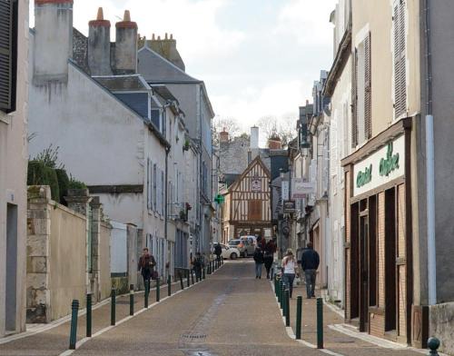 Meung-sur-Loire Apartment | L'Etape des Châteaux le 44