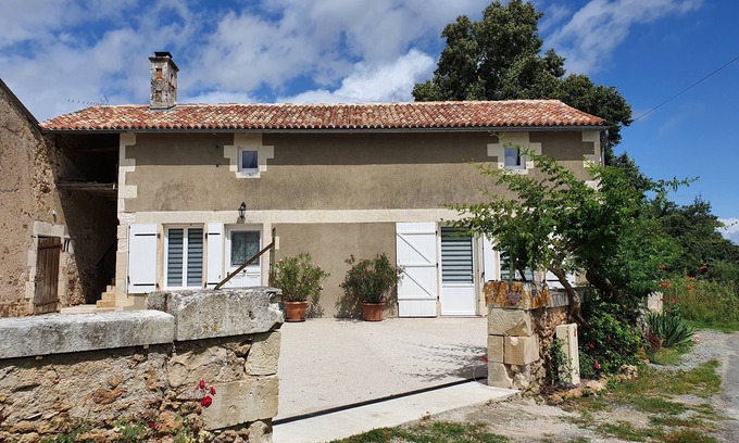 Vienne House | L'ETAPE DES VIGEALIERES, Guest house in the countryside
