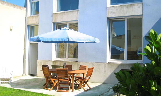 Wimereux House | L'Etoile De Mer: garden, private parking in town center, close to the beach