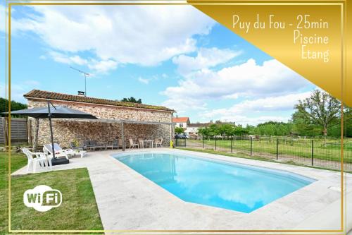 Saint-Macaire-en-Mauges House | L'Evasion en Pierre Piscine et Étang Privé