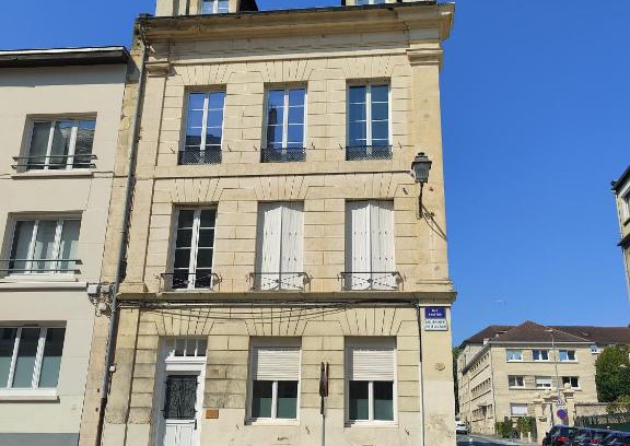 Quartier du chateau Apartment | L'expérience d'Elie by Icone Collection