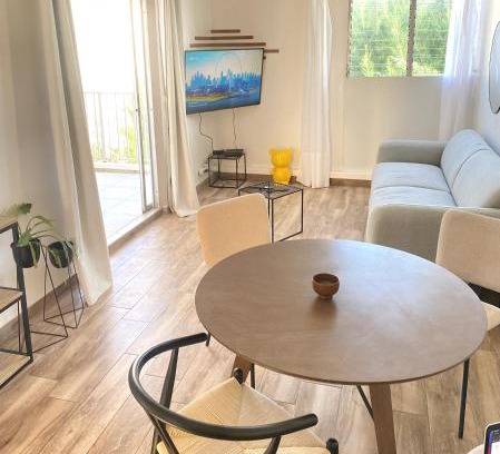 Sainte-Marie Apartment | L'Hibiscus