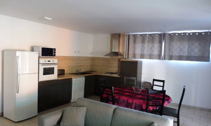 Casteljau Apartment | L'Ibie 3-star gîte in southern Ardèche