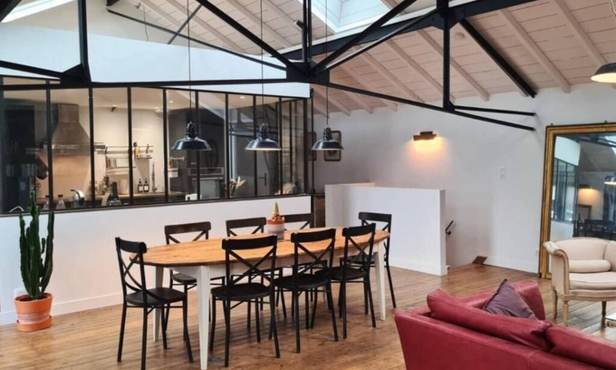 Vertou Apartment | L'indus' - Loft house near river