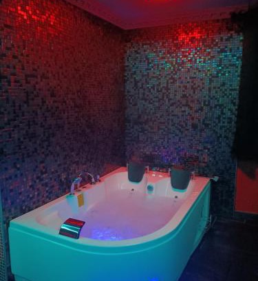 Castelnaudary Bed & Breakfast | L'instant romance Le Romantique