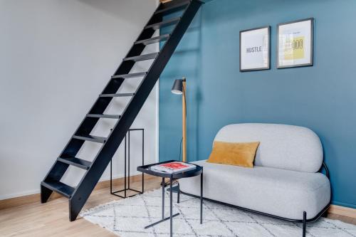 Saint - Michel Apartment | L'Oceà - Proche métro & stadium - Le Busca