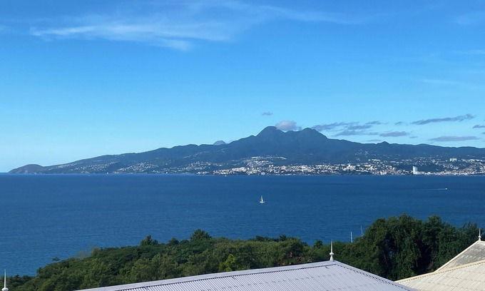 Trois-Ilets Apartment | L'oiseau du Paradis, Charmant T2 Avec vue Imprenable