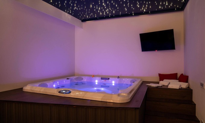 Gonnosfanadiga Apartment | L'Oleandro Room's - Suite & Spa