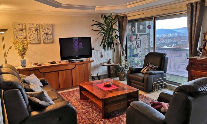 Quartier Saint-Leon Apartment | L'OPALINE - A splendid view in the heart of Colmar