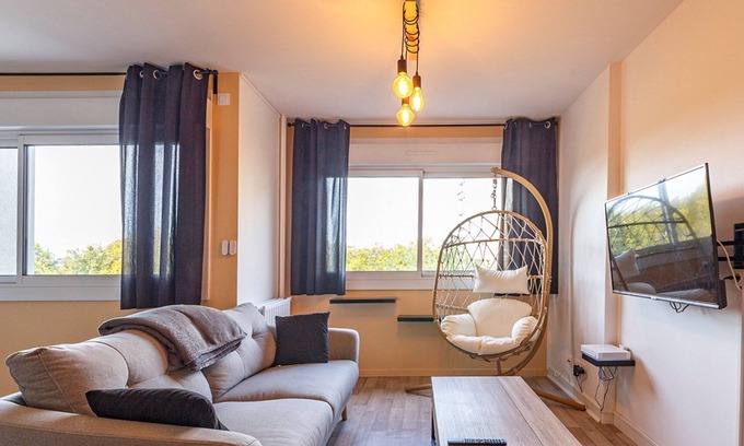 Roseraie - Orgemont Apartment | L'oriole - Wifi - Ascenseur