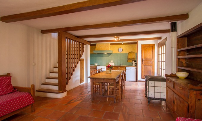 La Haute Maure House | L'Oubradou, Mas de charme, shared pool in Provence, nature and calm