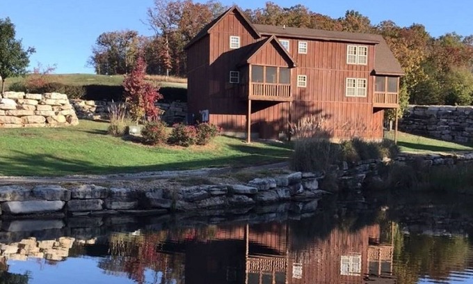 Reeds Spring Cabin | L119-C, 4 Br Lakefront Cabin, September Nights – 15% Off 3+ Nts SEE DESC.BELOW