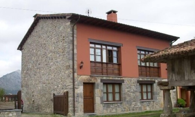 El Cueto Cottage | La Alisar Country Houses for 6 people