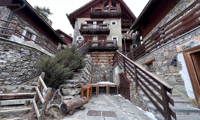 Sauze di Cesana Apartment | La Baita di BessenHaut