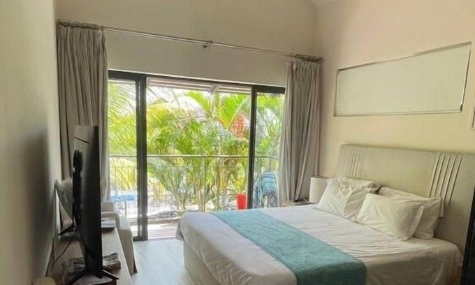 Black River House | La Balise Luxury Duplex 3 bedrooms on the Marina