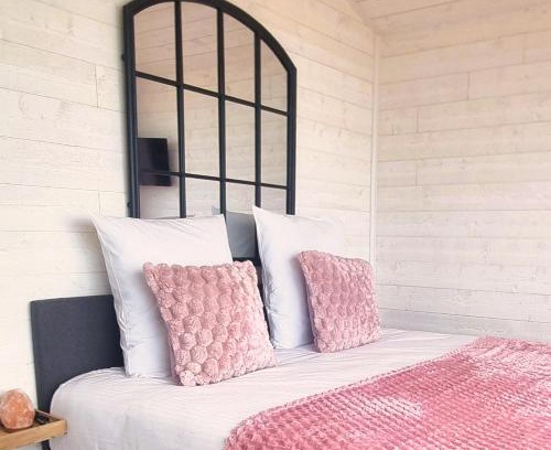 Saint-Come-de-Fresne Cabin | La Bayeuzen - La Mer