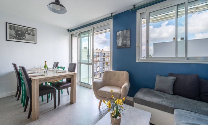 Cholet Apartment | La Belle Étape - Grand T5 à Cholet