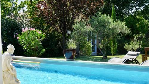 Bedoin House | La belle histoire Gîte Montmirail