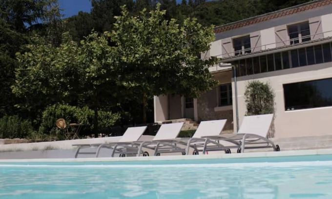 Vals-les-Bains Villa | La Belle Vie in the Ardèche, large family holiday home for 12 people with private swimming pool