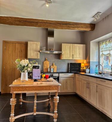 Izier House | La Belly d'or