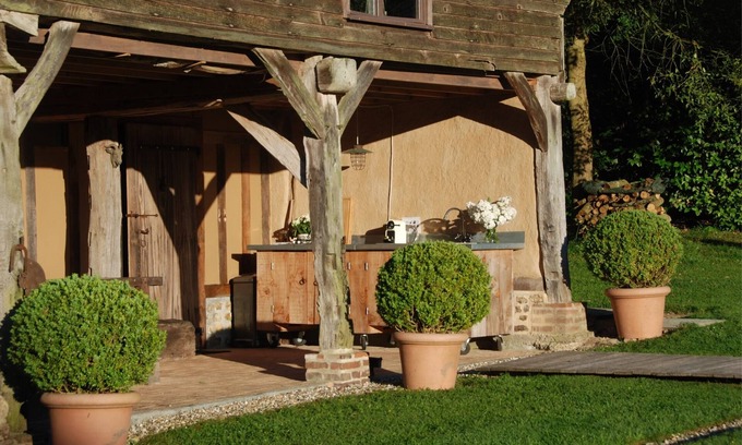 Moyaux House | La Bergerie Suite B&B / self catering pet friendly
