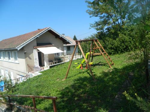 Etival Apartment | la berlie du jura