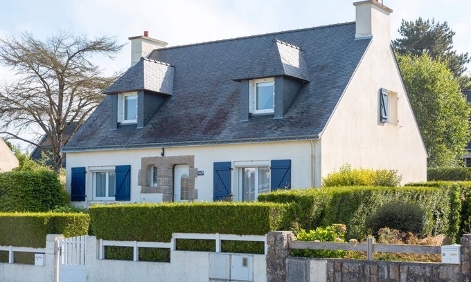 Queven House | LA BICHONNE Neo-Bretonne house near the Queven golf course