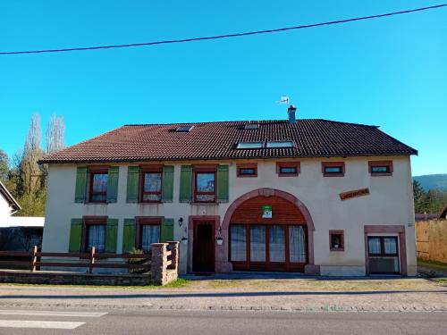 Saint-Michel-sur-Meurthe Apartment | La Bienvenue