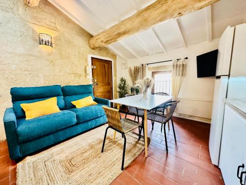 Remoulins Apartment | La Bohème : Gardon et Pont Du Gard