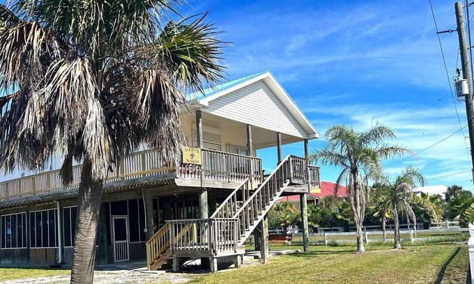Grand Isle House | La Bon Vie - Coastal Realty Group