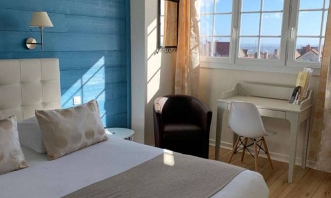 Talant Hotel | La Bonbonniere, Sure Hotel Collection by Best Western