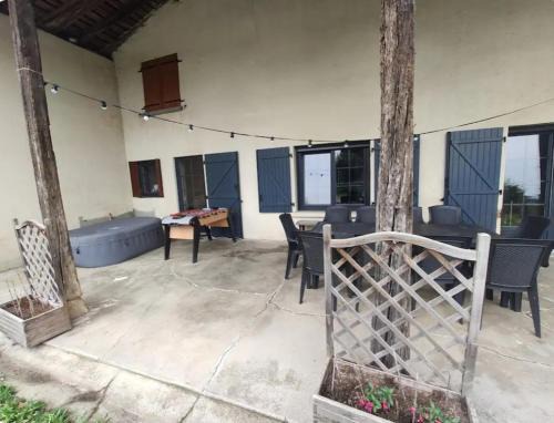 Marboz House | La bottière