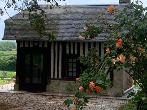 Goustranville House | La Bouillerie du Manoir des Bréholles