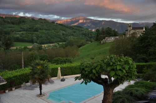 Chantesse Apartment | La Bourgeat