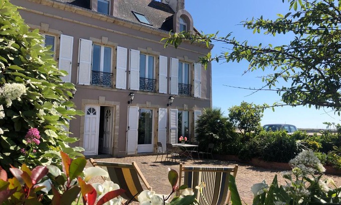 Portbail Villa | La Bourgeoise