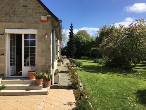 Aignerville Bed & Breakfast | La bretonniere