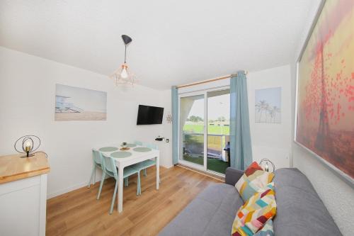 Donville-les-Bains Apartment | La Brise de Donville - A 300m de la plage