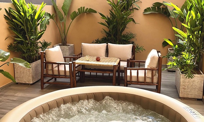 Habbous Quarter Apartment | La cachette du cerf: Nature oasis with jacuzzi.
