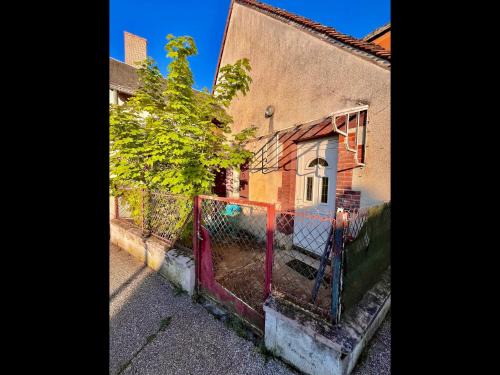Chouzy-sur-Cisse Apartment | La Calcicienne