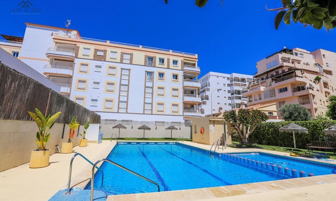 La Herradura Apartment | La Caleta Sea views and Pool
