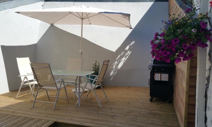 Fecamp House | La Caloge