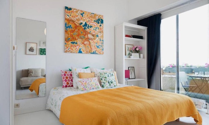 Ixelles House | La Cambre - Ensuite Room