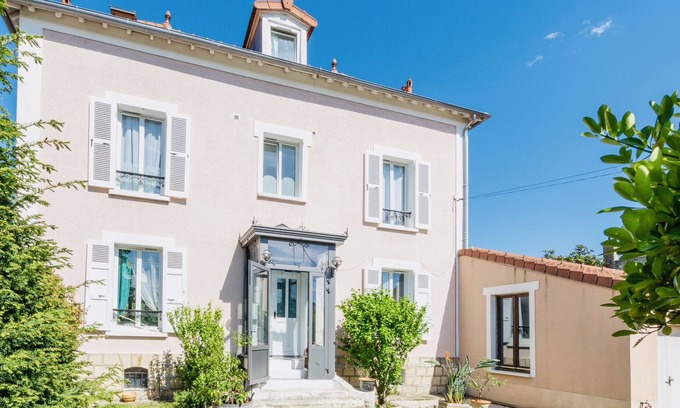 Champignol House | La Campagne Proche Paris