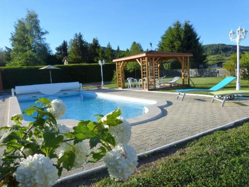 Saint-Just-en-Chevalet House | La Campagnarde