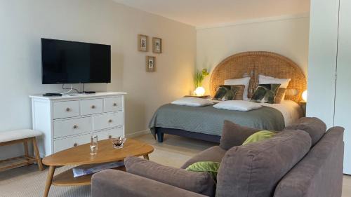 Lecelles Bed & Breakfast | La Canopée