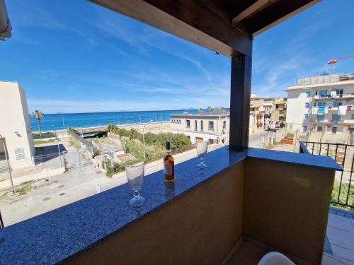 Sant'Agata di Militello Apartment | La casa del mare e del sole - View of Aeolian Islands